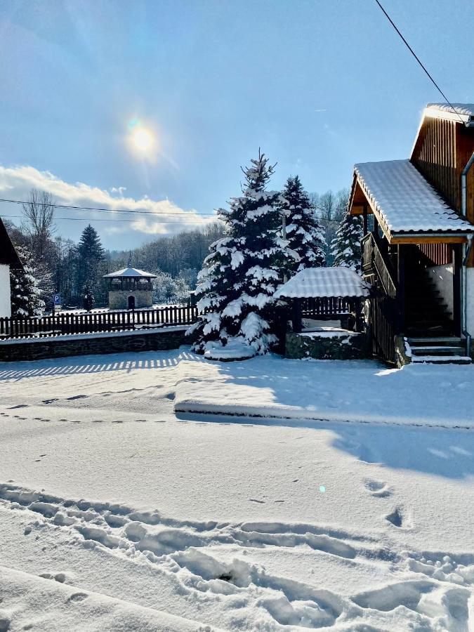 Hotel Jiřičná Sušice Exterior foto