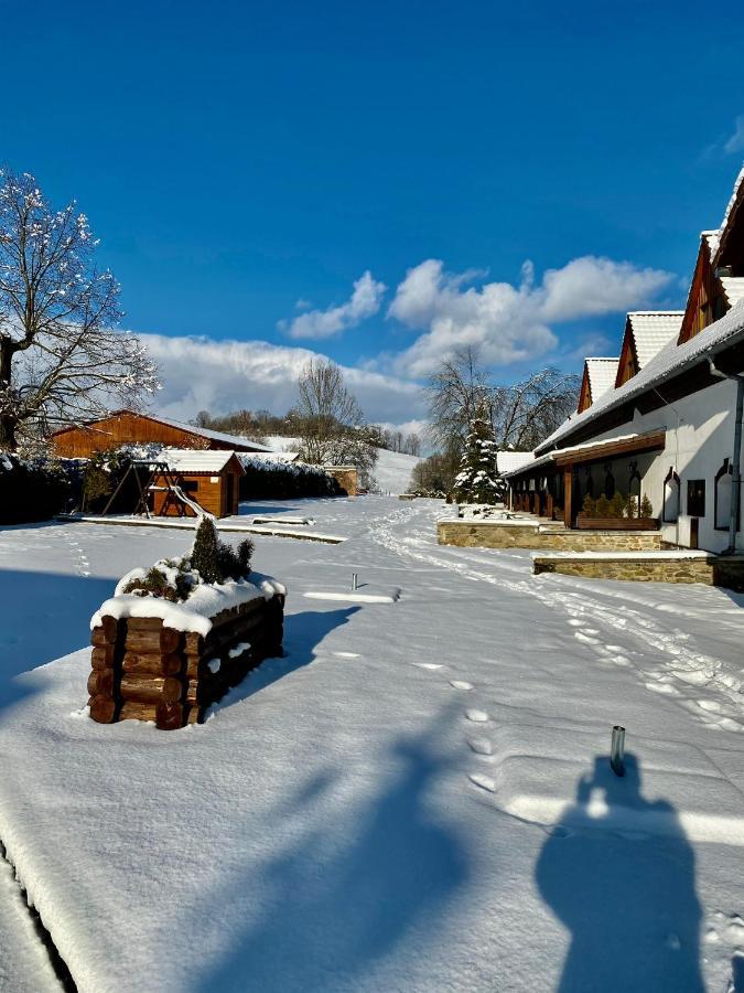 Hotel Jiřičná Sušice Exterior foto
